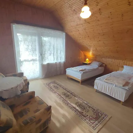 In 45316 Сasa de vacaciones Balatonföldvár